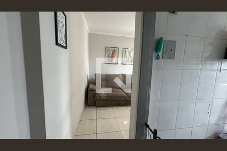 Sala de apartamento para alugar com 2 quartos, 70m² em Colubandê, São Gonçalo