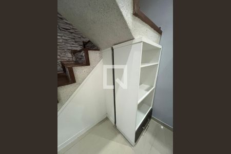 Sala de casa para alugar com 2 quartos, 80m² em Curicica, Rio de Janeiro