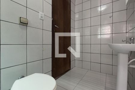 Banheiro Social de casa para alugar com 1 quarto, 90m² em Jardim Guilhermino, Guarulhos