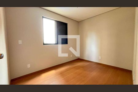 Apartamento à venda com 3 quartos, 79m² em Santo Antônio, Belo Horizonte
