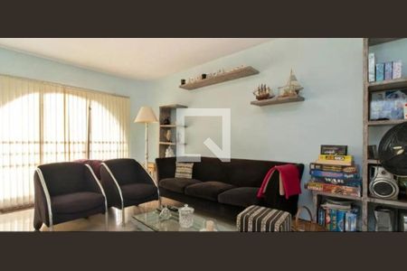 Casa à venda com 4 quartos, 365m² em Jardim Morumbi, São Paulo