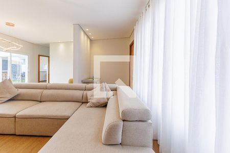 Sala de casa de condomínio para alugar com 4 quartos, 260m² em Jardim Residencial Maria Dulce, Indaiatuba