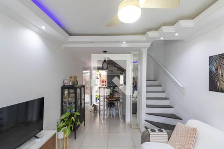 Sala de casa de condomínio para alugar com 2 quartos, 63m² em Campo Grande, Rio de Janeiro