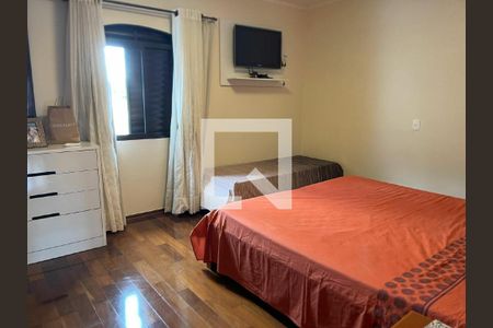 Casa à venda com 3 quartos, 280m² em Vila Metalúrgica, Santo André