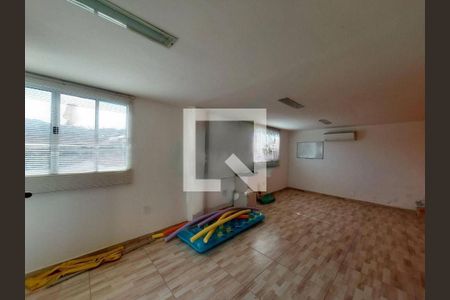 Casa de Condomínio à venda com 6 quartos, 600m² em Anil, Rio de Janeiro