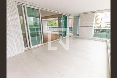 Varanda de apartamento para alugar com 4 quartos, 246m² em Jardim Analia Franco, São Paulo