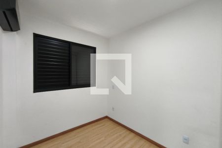 Quarto 2 de apartamento para alugar com 2 quartos, 44m² em Jardim Ibirapuera, Campinas