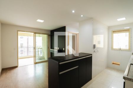 Sala/Cozinha/Área de Serviço de apartamento à venda com 1 quarto, 45m² em Santana, São Paulo