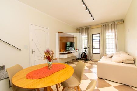 Sala de casa à venda com 3 quartos, 125m² em Vila Lucia, São Paulo