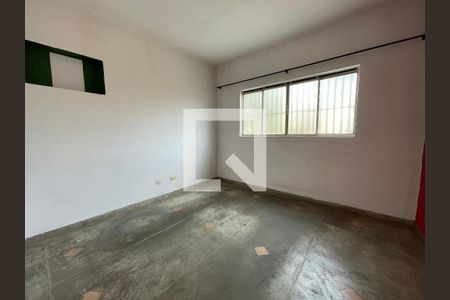 Quarto 1 de casa para alugar com 2 quartos, 65m² em Caxingui, São Paulo