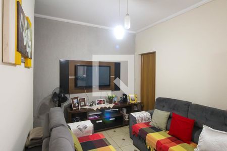 Sala de casa à venda com 4 quartos, 133m² em Vila Santa Clara, São Paulo