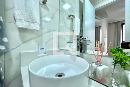 Banheiro da Suíte de apartamento para alugar com 1 quarto, 28m² em Jardim Oriental, São Paulo