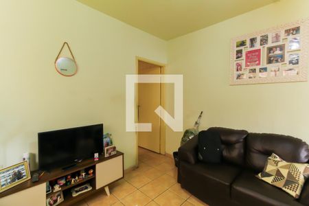 Sala de casa à venda com 3 quartos, 128m² em Vila Canero, São Paulo