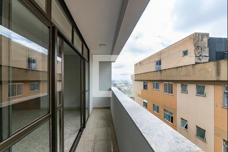 Varanda de apartamento à venda com 4 quartos, 140m² em Buritis, Belo Horizonte
