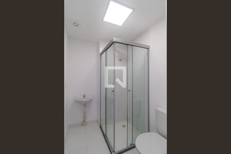 Banheiro de apartamento para alugar com 1 quarto, 24m² em Barra Funda, São Paulo