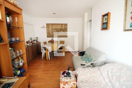 Sala de apartamento à venda com 3 quartos, 70m² em Vila da Penha, Rio de Janeiro