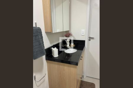 Banheiro de kitnet/studio à venda com 1 quarto, 24m² em Vila Butantã, São Paulo