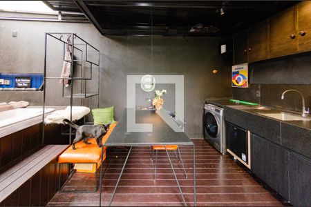 Área privativa de apartamento à venda com 2 quartos, 130m² em Gutierrez, Belo Horizonte