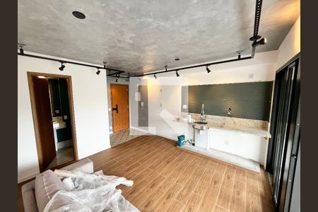 Sala/Cozinha de apartamento para alugar com 2 quartos, 63m² em Jardim São Paulo, São Paulo