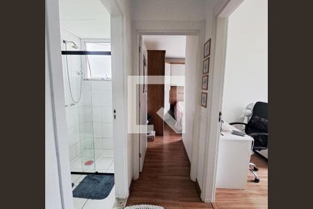 Corredor de apartamento à venda com 2 quartos, 47m² em Piratininga, Osasco