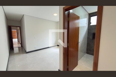 Casa à venda com 3 quartos, 200m² em Jardim Imperial, Lagoa Santa