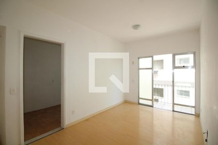 Sala de apartamento à venda com 3 quartos, 74m² em Jacarepaguá, Rio de Janeiro
