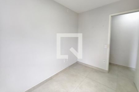 Quarto 1 de apartamento para alugar com 2 quartos, 44m² em Jardim García, Campinas