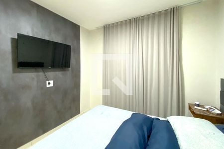 Suite 1 de apartamento à venda com 3 quartos, 110m² em Fernão Dias, Belo Horizonte