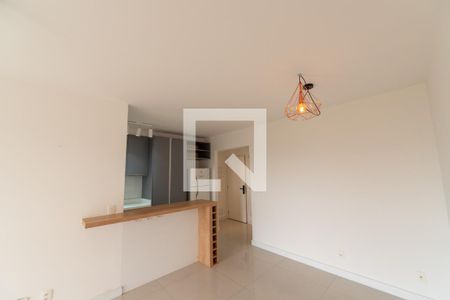 Sala de apartamento para alugar com 3 quartos, 75m² em Alphaville Empresarial, Barueri