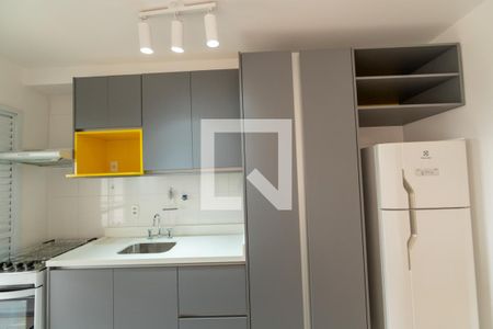 Cozinha de apartamento para alugar com 3 quartos, 75m² em Alphaville Empresarial, Barueri