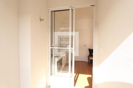 Varanda da Sala/Cozinha de apartamento para alugar com 2 quartos, 31m² em Jardim Monte Kemel, São Paulo