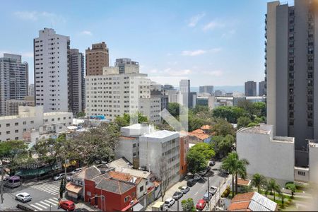 Vista de apartamento à venda com 2 quartos, 56m² em Pompeia, São Paulo