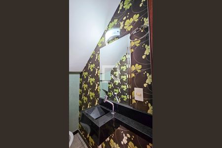 Lavabo de casa de condomínio para alugar com 3 quartos, 100m² em Cidade Dutra, São Paulo