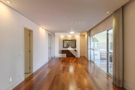 Sala de apartamento à venda com 3 quartos, 130m² em Jardim Avelino, São Paulo