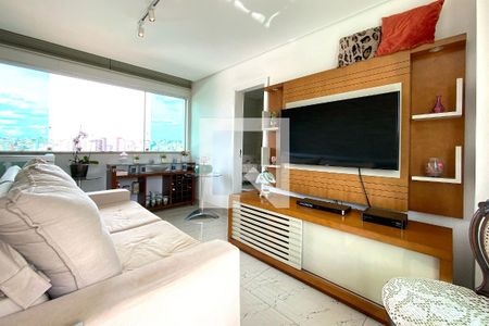 Sala de Estar de apartamento à venda com 2 quartos, 150m² em Ipiranga, Belo Horizonte