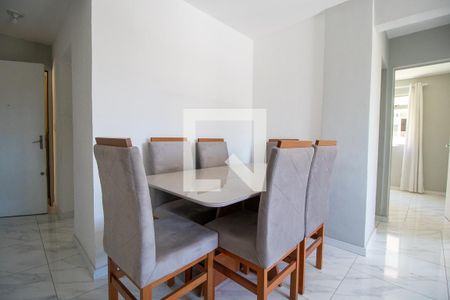 Sala de apartamento para alugar com 2 quartos, 52m² em Novo Mundo, Curitiba