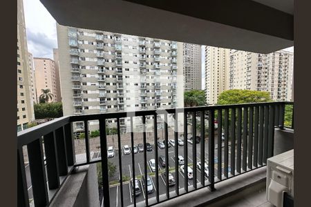 Varanda de apartamento à venda com 1 quarto, 52m² em Alphaville Industrial, Barueri