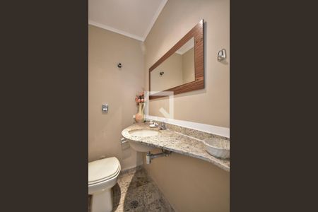 Lavabo de apartamento à venda com 4 quartos, 169m² em Real Parque, São Paulo