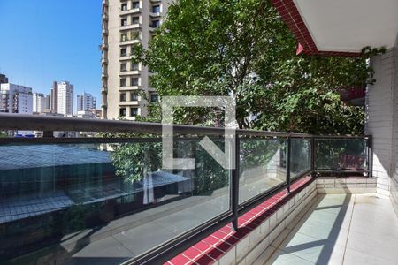 Varanda de apartamento à venda com 4 quartos, 169m² em Real Parque, São Paulo