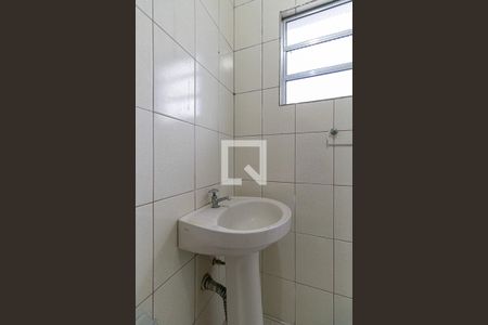 Banheiro Suíte 1 de casa para alugar com 2 quartos, 100m² em Vila Verde, São Paulo