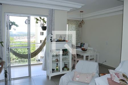 Apartamento para alugar com 2 quartos, 64m² em Jardim Monte Santo, Cotia