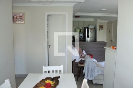 Sala de apartamento para alugar com 2 quartos, 64m² em Jardim Monte Santo, Cotia