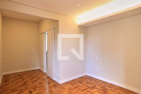 Suíte de apartamento à venda com 3 quartos, 90m² em Santo Antônio, Belo Horizonte