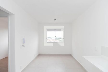 Sala/Cozinha de apartamento para alugar com 2 quartos, 32m² em Parque Novo Mundo, São Paulo