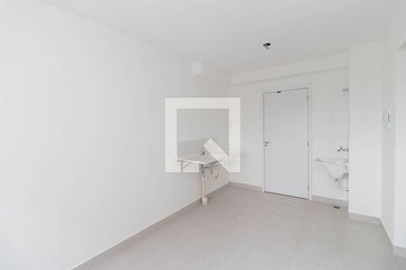 Sala/Cozinha de apartamento para alugar com 2 quartos, 32m² em Parque Novo Mundo, São Paulo