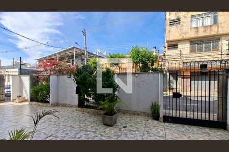 Hall de entrada de apartamento à venda com 2 quartos, 60m² em Lagoinha, Belo Horizonte