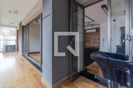 Vista/Varanda de apartamento à venda com 1 quarto, 65m² em Pinheiros, São Paulo