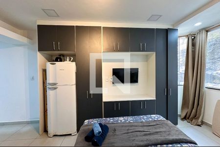 Sala/Quarto de apartamento à venda com 1 quarto, 28m² em Centro, Rio de Janeiro