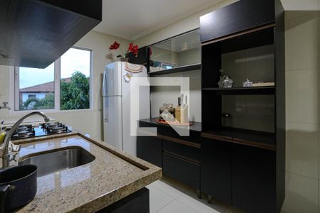 Cozinha de apartamento para alugar com 2 quartos, 48m² em Conjunto Residencial do Bosque, Mogi das Cruzes