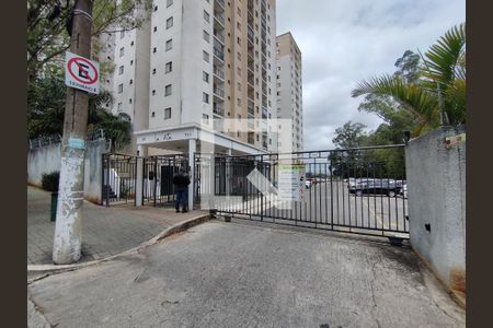 Fachada e portaria de apartamento à venda com 2 quartos, 48m² em Sacoma, São Paulo